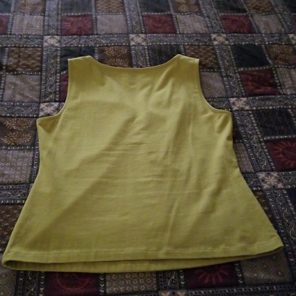 Top - Picture 3 of 3